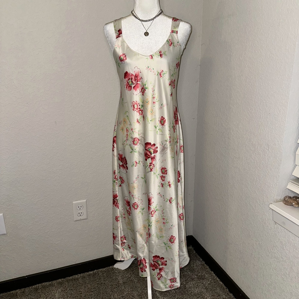 Cabernet Slip Maxi Dress Women's Small Ivory Satin Floral Sleeveless Sleepwear